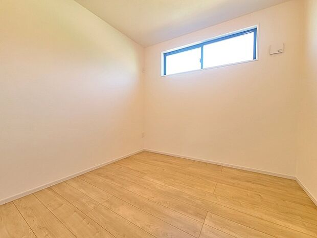この部屋だれの部屋にしようかな、なんて会話を現地で楽しんでください。