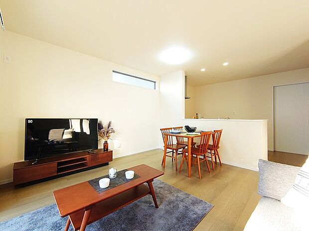 家族団らんの時間も増えそうなくつろぎのＬＤＫ。 