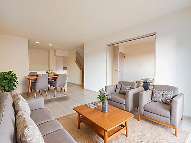 CGで家具を配置しております。家具配置のイメージにご覧ください。 