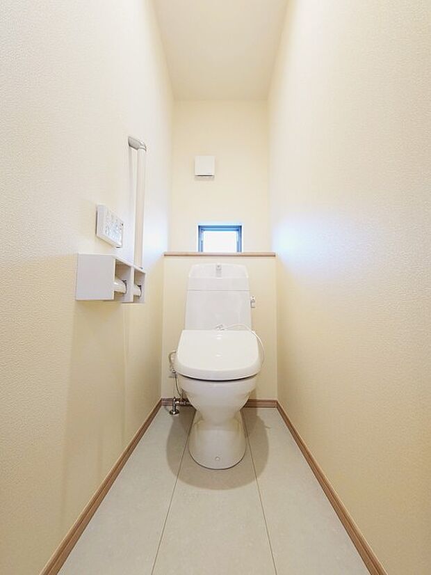 清潔好きには欠かせないウォシュレット機能付き。 