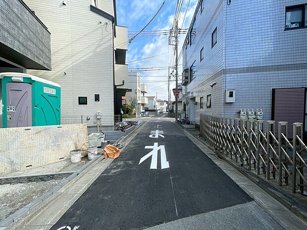 前面道路含む現地写真 