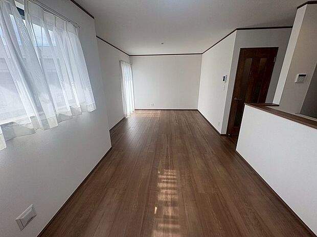 家族団らんの時間も増えそうなくつろぎのLDK。