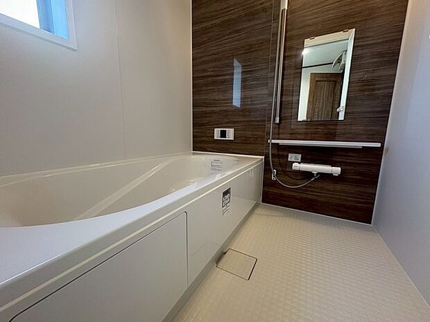 ≪ 雨の日のお洗濯にも大活躍な浴室乾燥機付 ≫ 