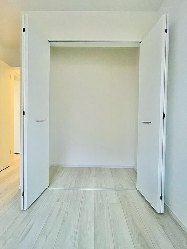 部屋ごとに設けた収納は、住みやすさへのこだわり。