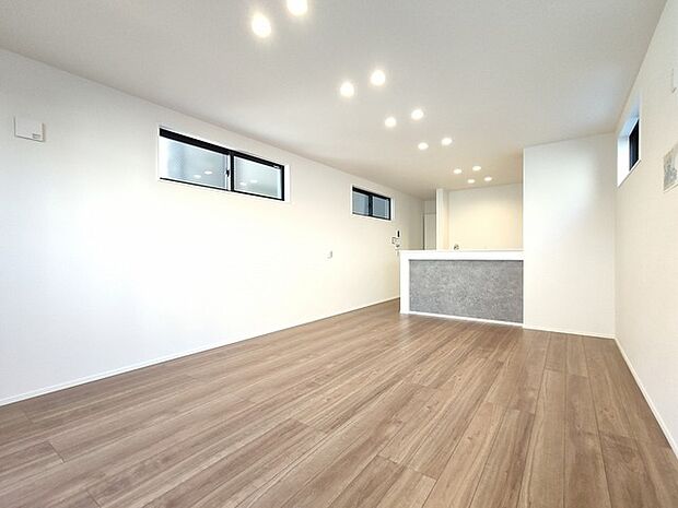 家族団らんの時間も増えそうなくつろぎのＬＤＫ。 