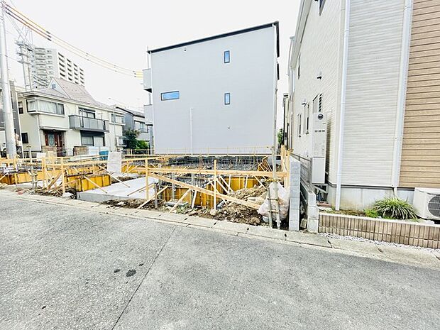 前面道路含む現地写真