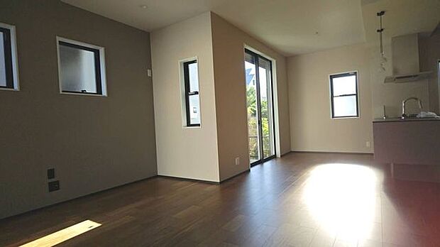 リビングダイニング