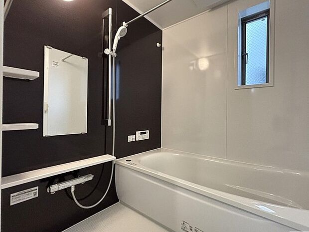 ≪ 雨の日のお洗濯にも大活躍な浴室乾燥機付 ≫