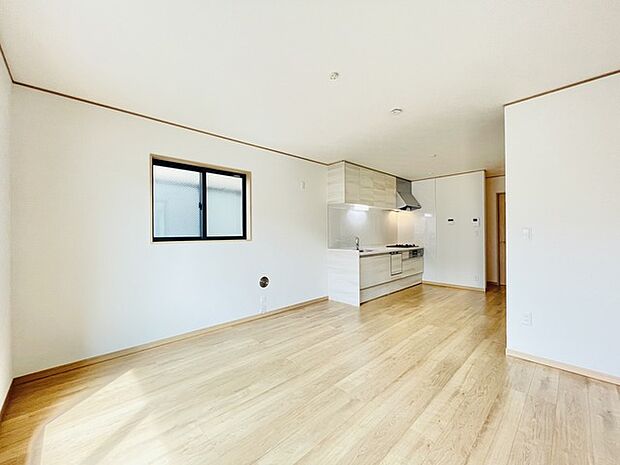 家族団らんの時間も増えそうなくつろぎのLDK。