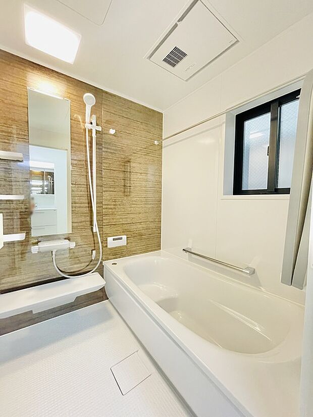 浴室暖房付で冬のシャワーも快適です！ 