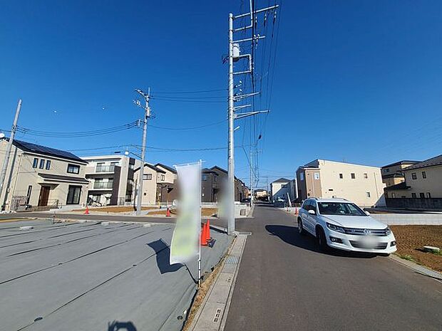 前面道路含む現地写真 