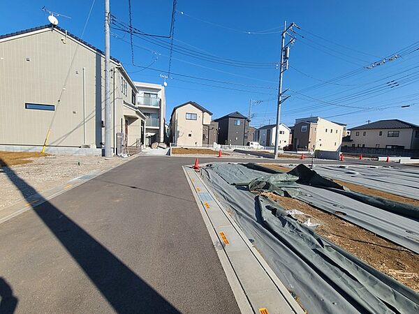 前面道路含む現地写真