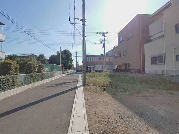 前面道路含む現地写真