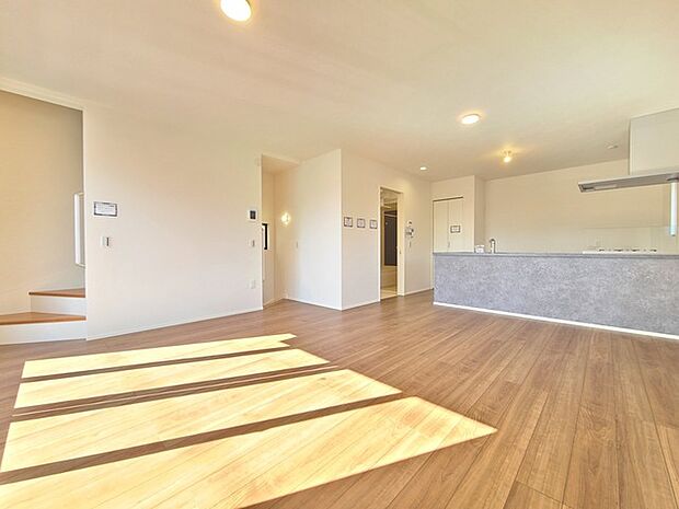 ダイニングキッチン 