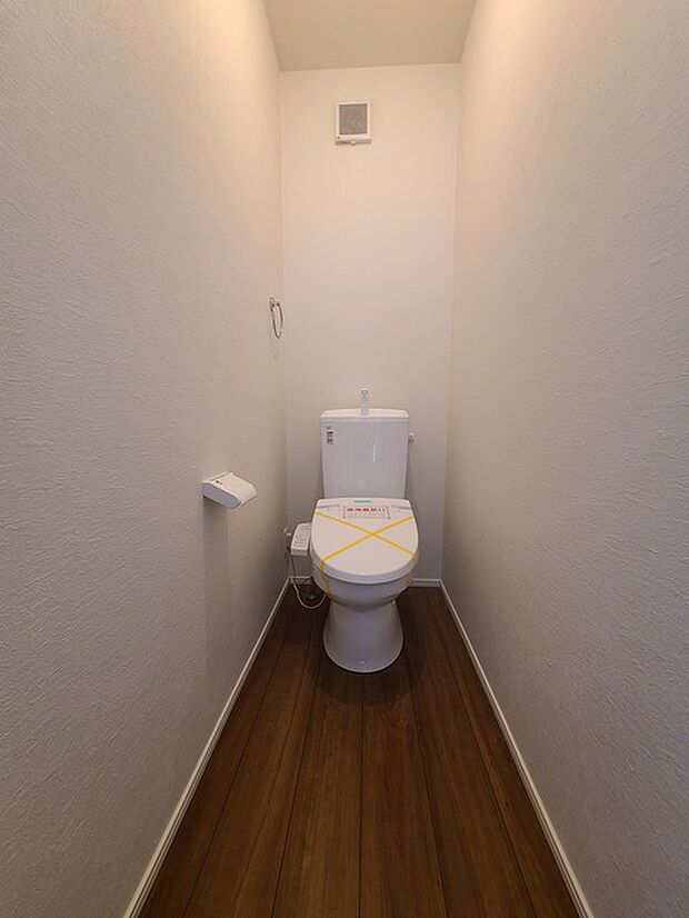 清潔好きには欠かせないウォシュレット機能付き。 