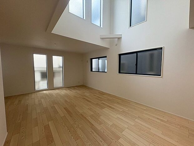 リビングダイニング