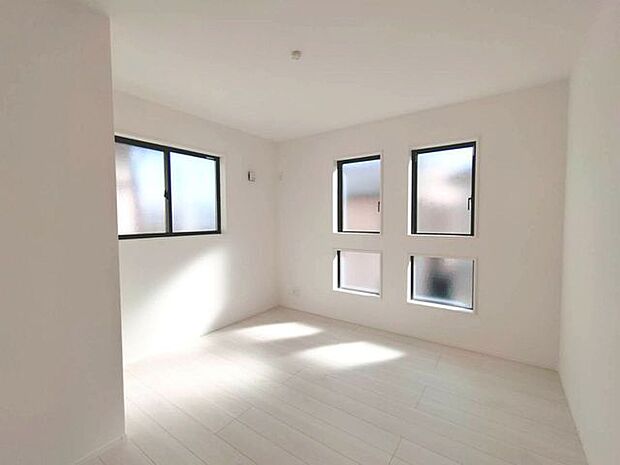 子供部屋には丁度良い洋室。