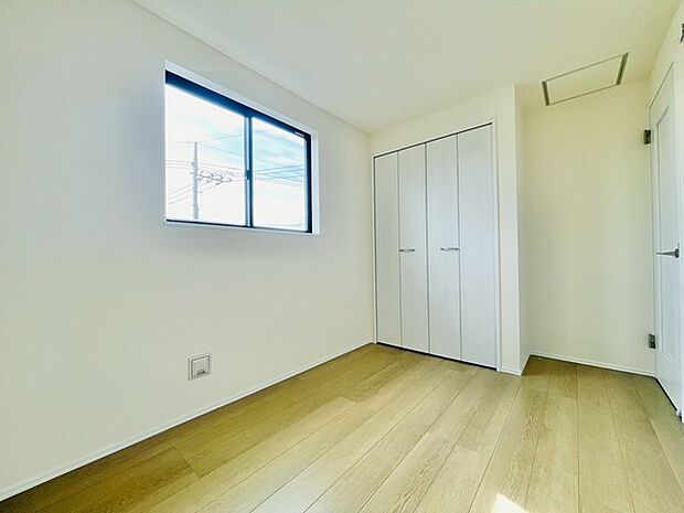 広がる空間と心地よい木の温もりが、穏やかな日々を彩ります。