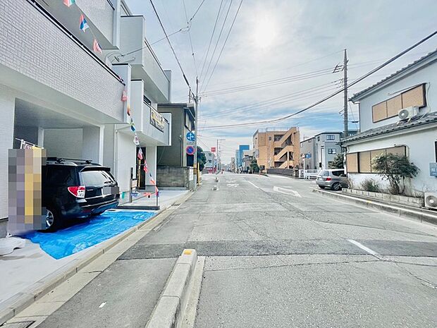 静かな街並みが広がる、穏やかな毎日が送れる住まい。