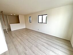 川口市上青木西3丁目11番 A号棟