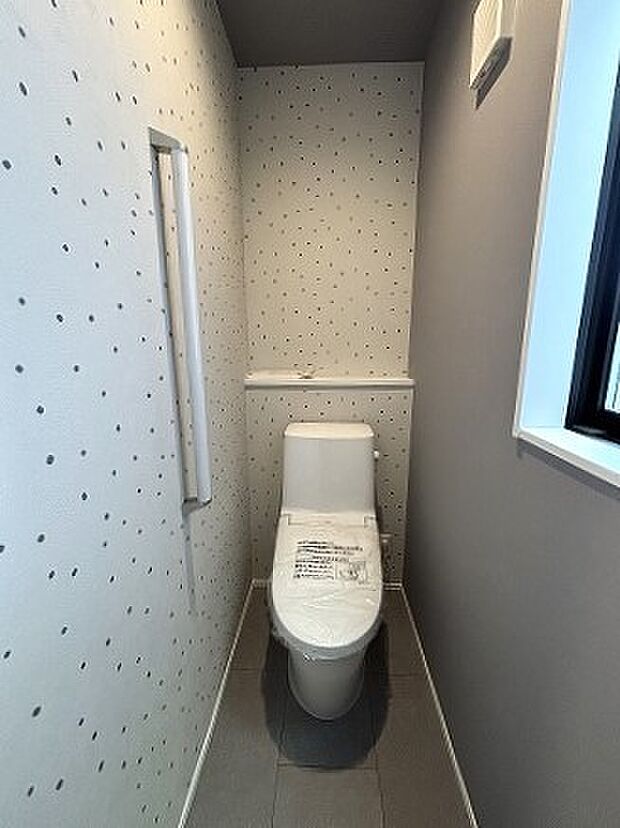 清潔好きには欠かせないウォシュレット機能付き。