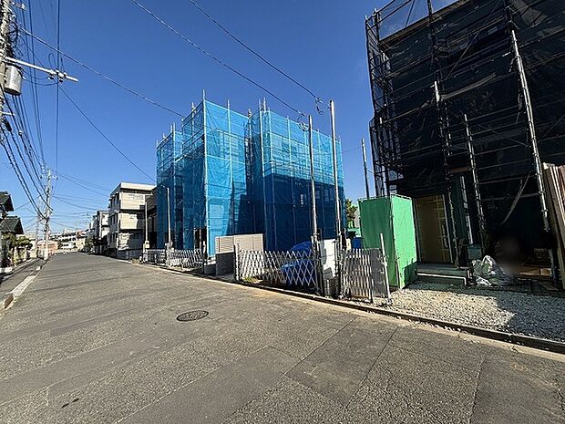 前面道路含む現地写真 