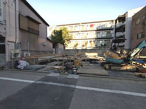 前面道路含む現地写真