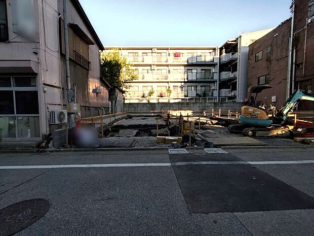 前面道路含む現地写真