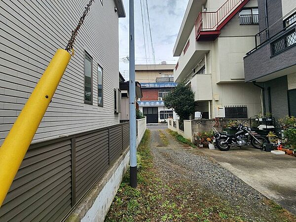 前面道路含む現地写真