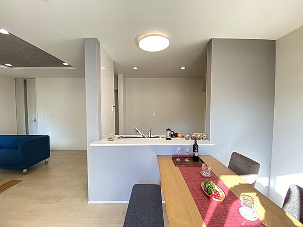 ダイニングキッチン 