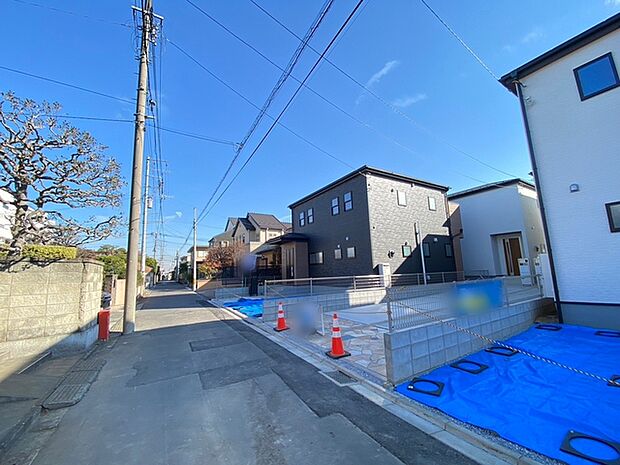 前面道路含む現地写真 