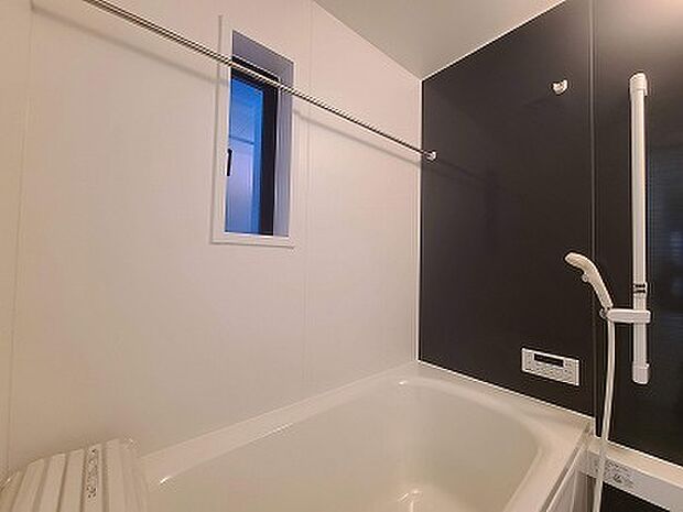 ≪ 雨の日のお洗濯にも大活躍な浴室乾燥機付 ≫