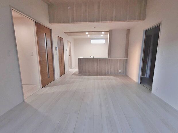 リビングダイニング