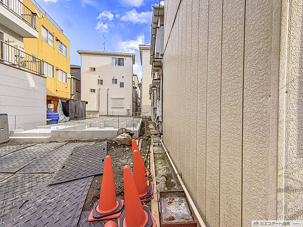 東側隣地との境界