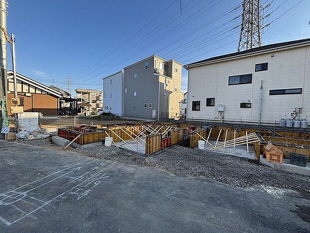 前面道路含む現地写真 