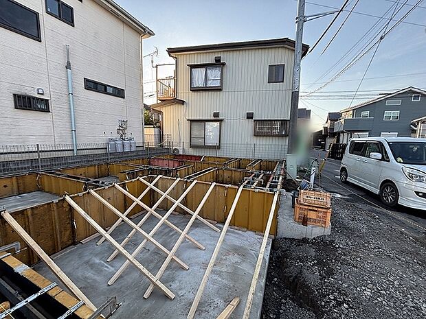 前面道路含む現地写真 