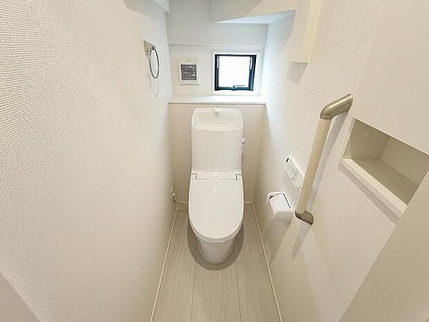 清潔好きには欠かせないウォシュレット機能付き。