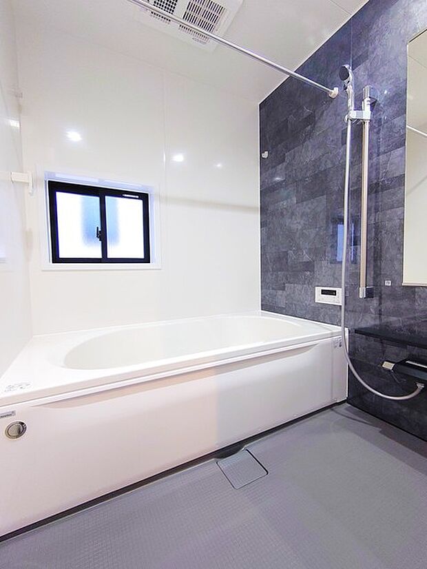 ≪ 雨の日のお洗濯にも大活躍な浴室乾燥機付 ≫ 