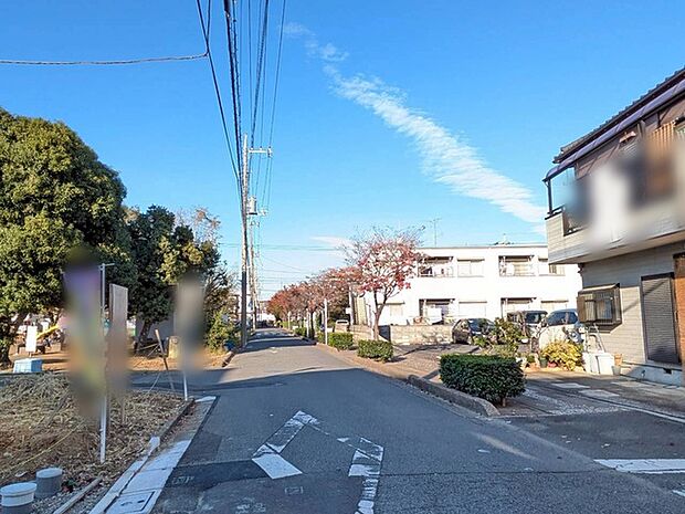 前面道路含む現地写真 