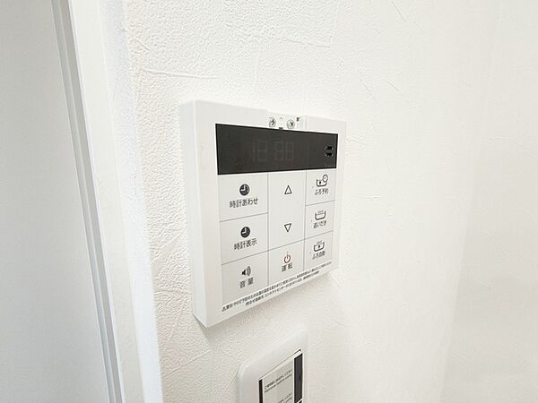 給湯器操作パネル