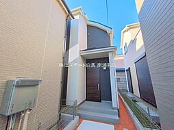 東京都足立区六木２丁目