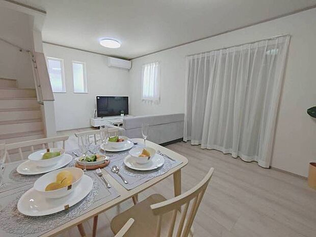 リビングダイニング