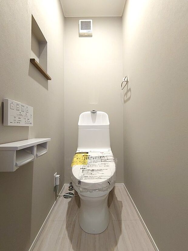 新築戸建てなら今や標準装備は当たり前。気持ちいいウォシュレット機能。 