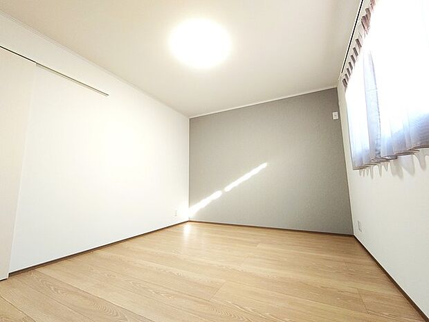 この部屋だれの部屋にしようかな、なんて会話を現地で楽しんでください。 