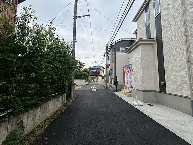 前面道路含む現地写真 
