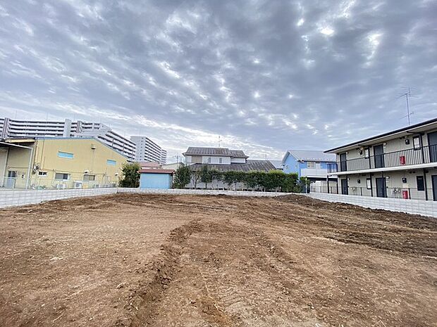 閑静な住宅地で、小さなお子様がいるご家族にも安心。