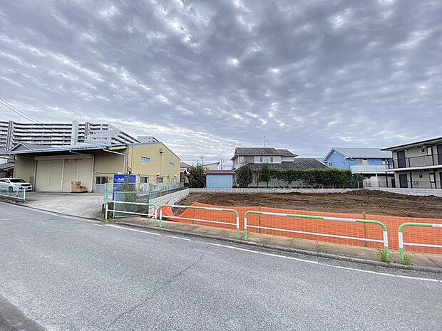 一戸建ての多いエリア、静かで落ち着いた雰囲気 