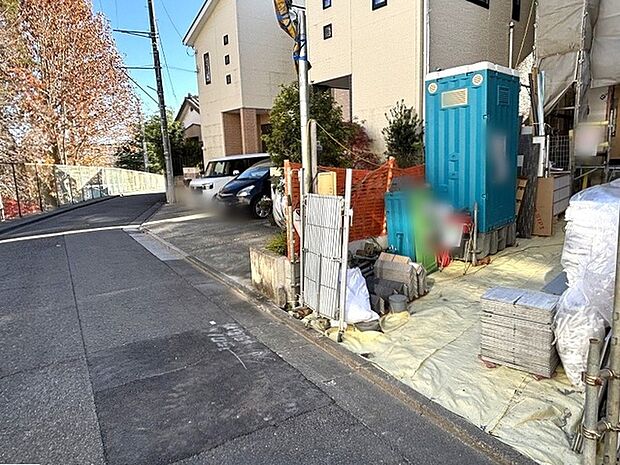 前面道路含む現地写真