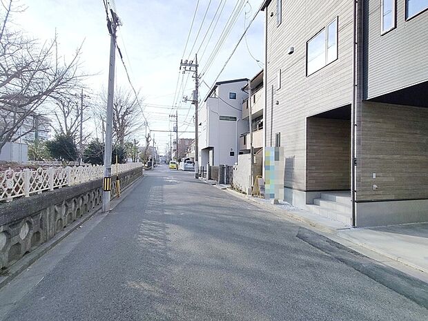 前面道路含む現地写真