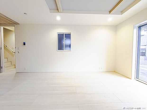 ダイニングキッチン 